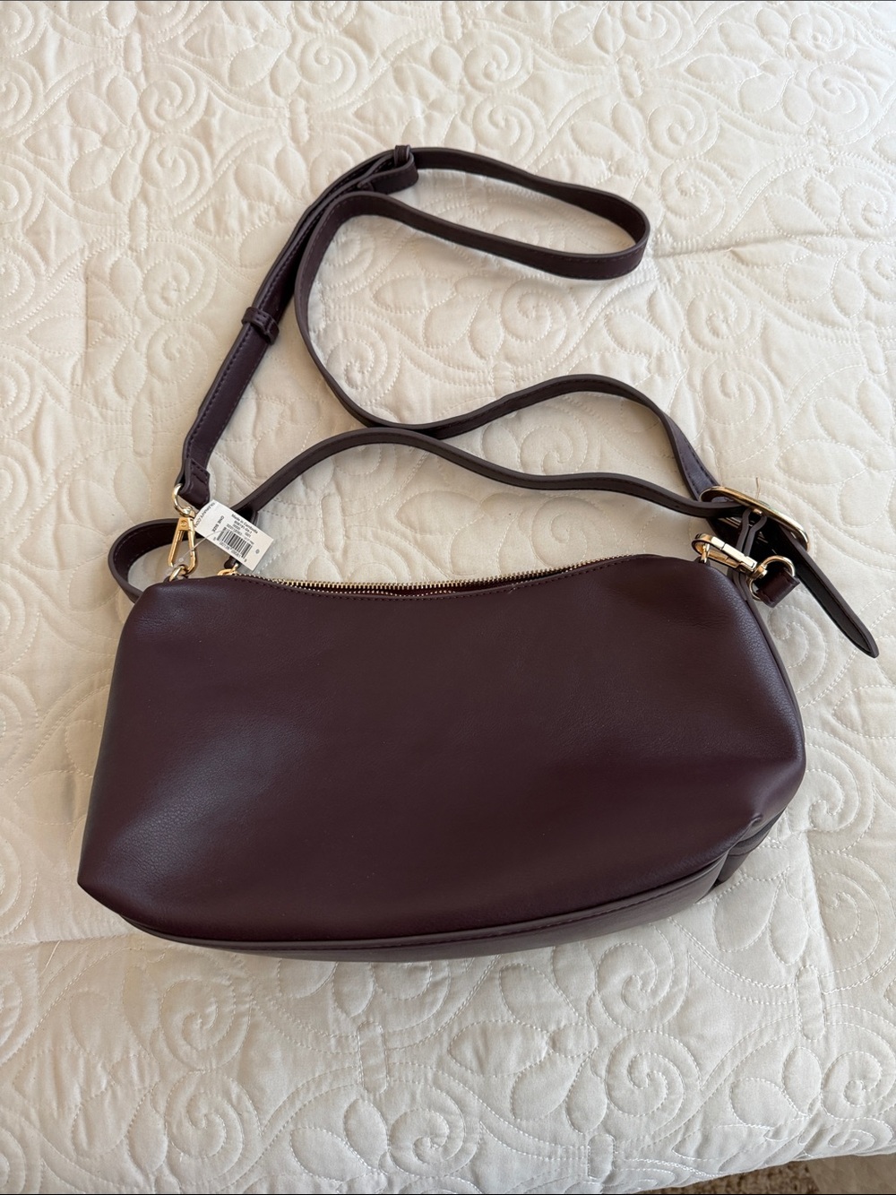 NWT Women's Crossbody Bag - royal burgundy